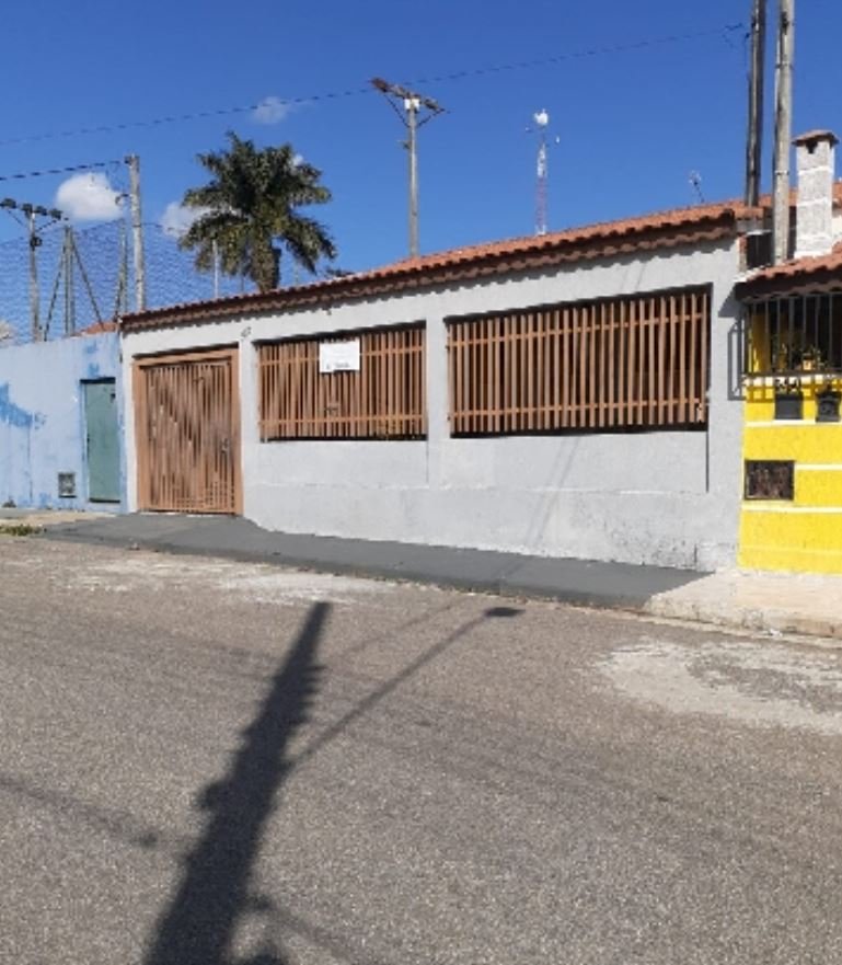 Casa à venda - Vila Volpi
