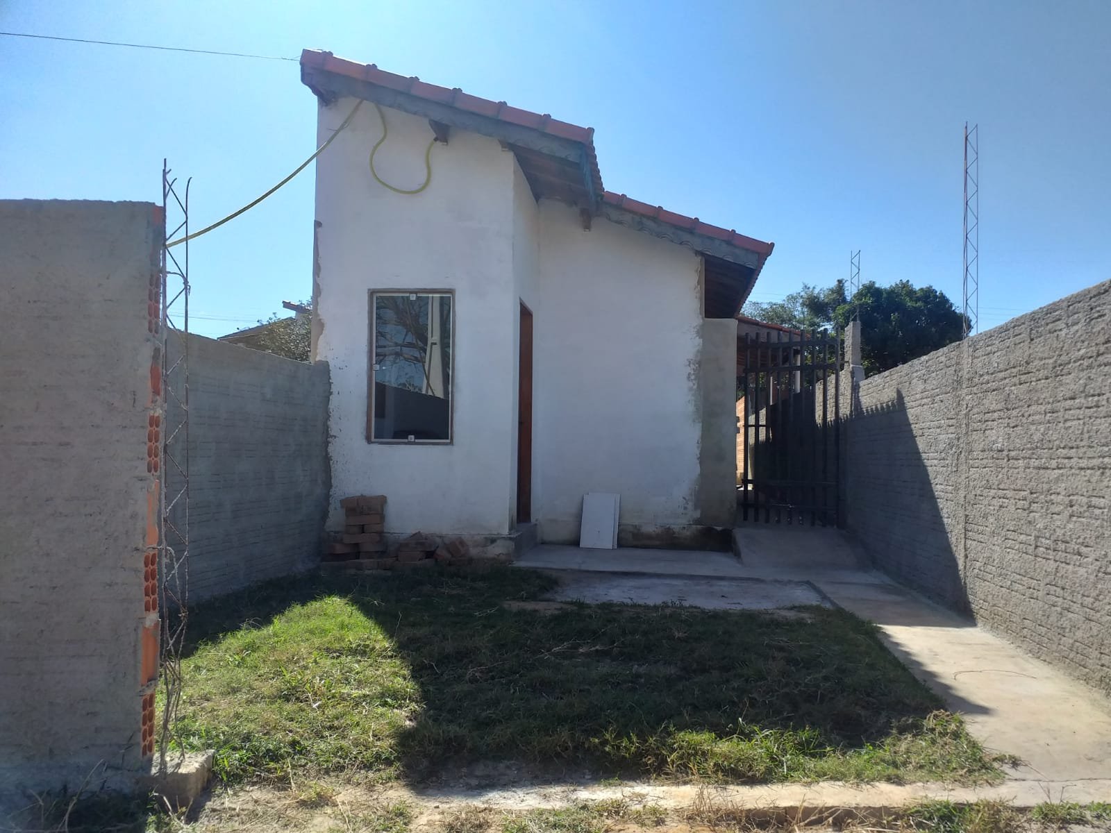 Casa à venda - Bairro dos Teodoros