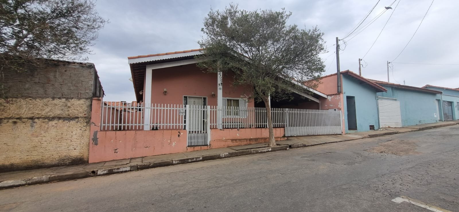 Casa à venda - Jd do Paço