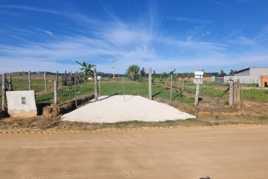 Terreno à venda - Bairrro dos Diogos
