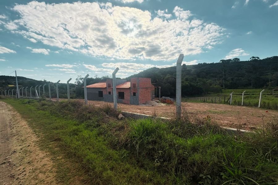 Sìtio à venda - Bairro do Bombom